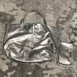 Authentic Tiffany & company reversible tote bag with pouch.